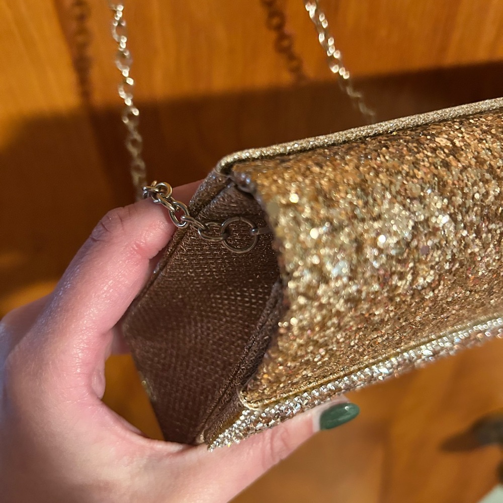 Elegant Rose Gold Glitter Clutch - Picture 3 of 7